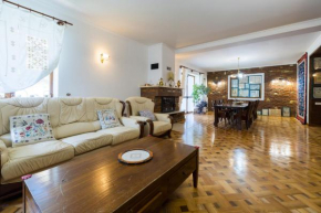 Azure Stay in Downtown Brasov - Free Parking